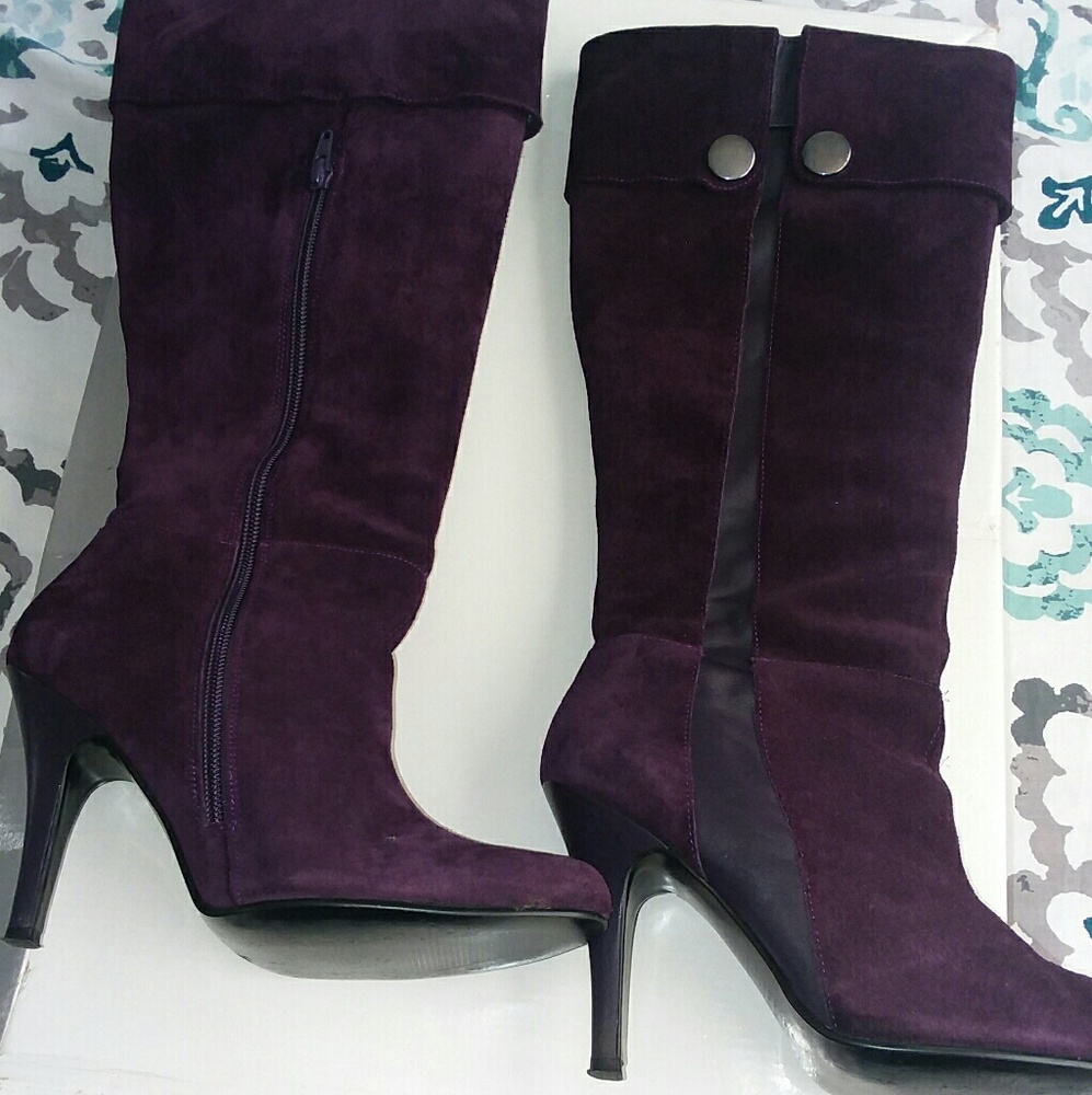 Purple suede high heeled boots
